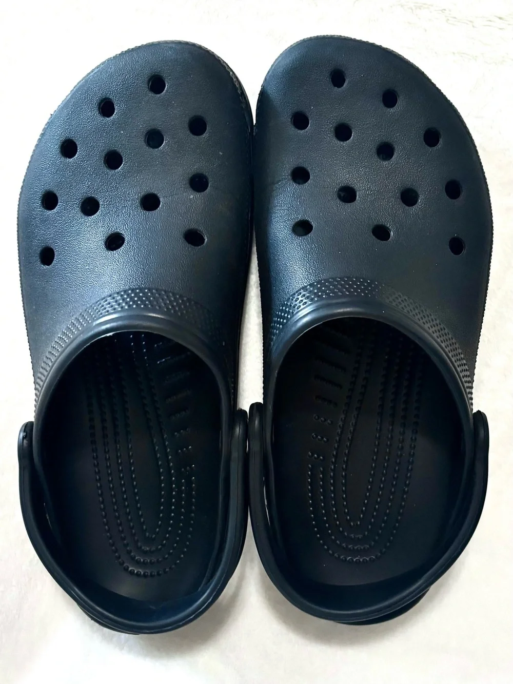 Crocs Classic Clog – Black – M8 W10 — Women’s Size 10 (EUC) - Picture 2 of 13